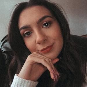 Meet your Posher, Lorena